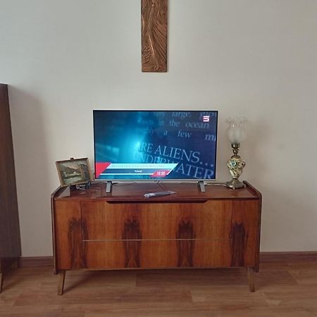 Spacious One Bedroom Apartment In The City Centre Єреван Екстер'єр фото