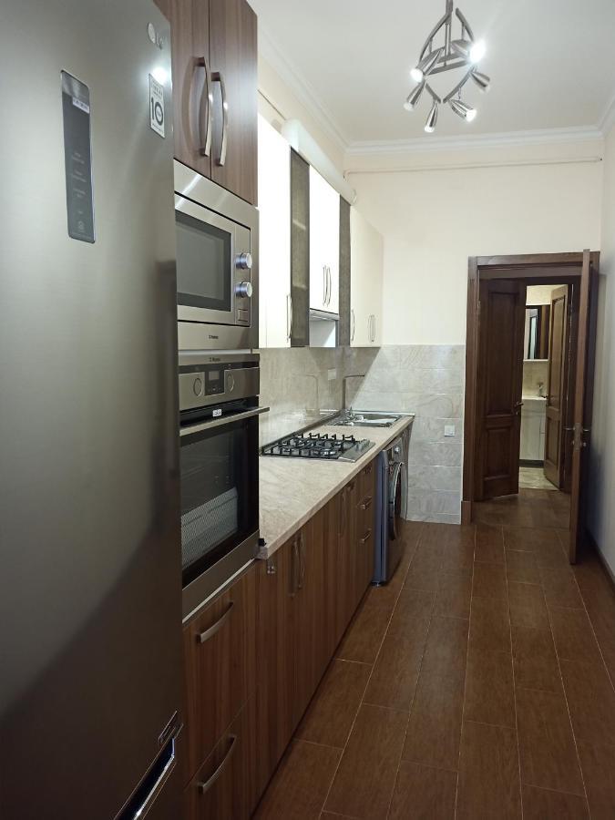 Spacious One Bedroom Apartment In The City Centre Єреван Екстер'єр фото